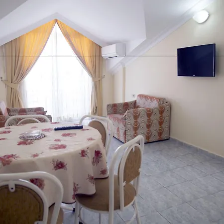 Ozlem 2 Hotel