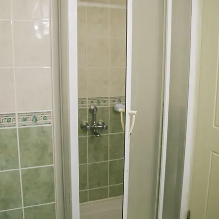 Ozlem 2 Hotel Icmeler