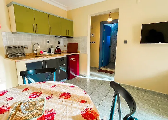 Ozlem 2 * Ичмелер